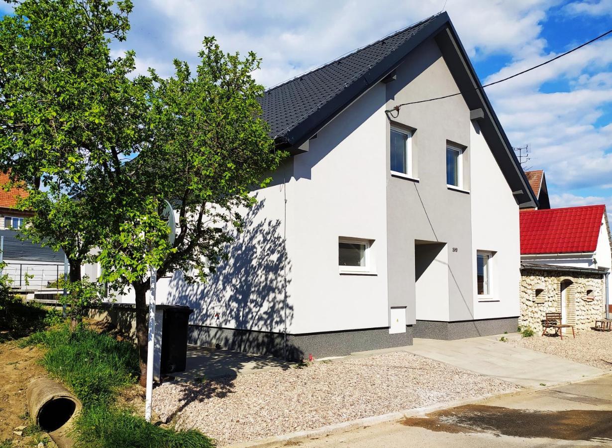 Vila pod Majákem Přítluky Esterno foto